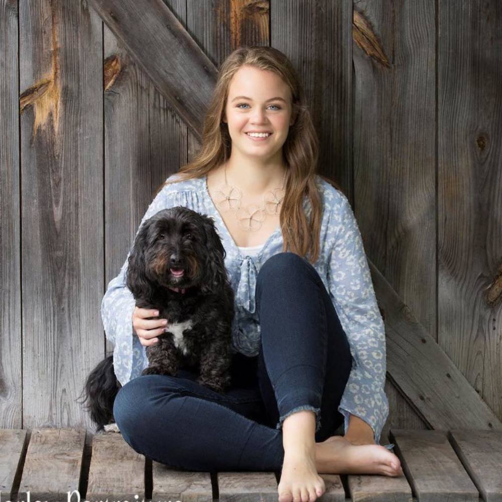 Meet your Posher, Maylee